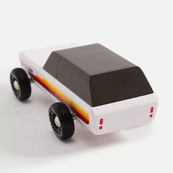 Artful Vintage Wanderer Truck | Candylab Outlet