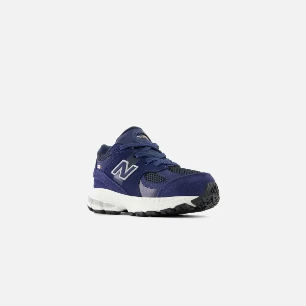 Infant 2002 | New Balance Fashion