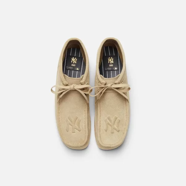 & Clarks For New York Yankees Wallabee Boot | Kith Hot