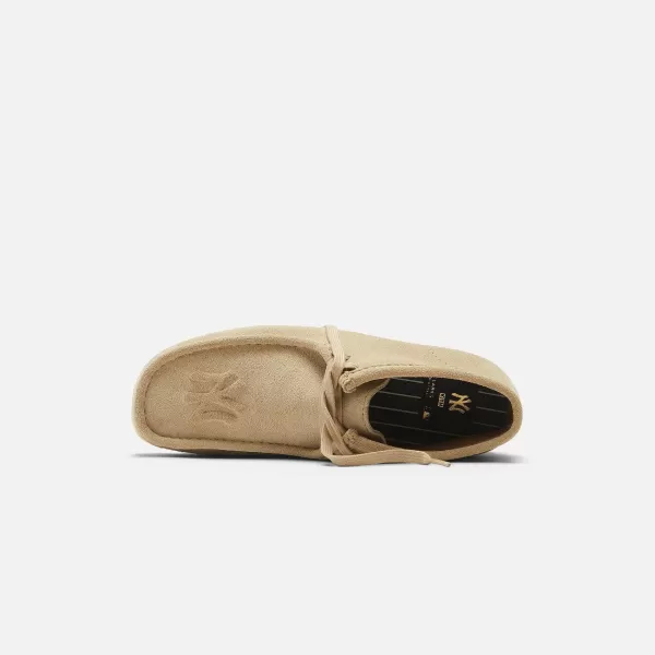 & Clarks For New York Yankees Wallabee Boot | Kith Hot
