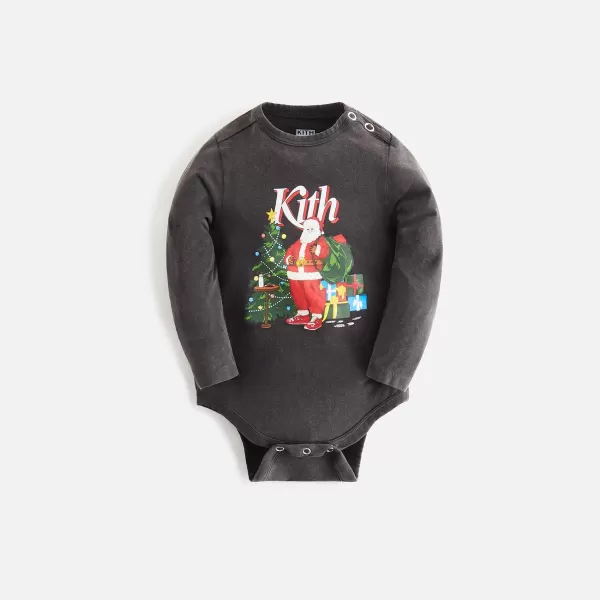 Kithmas Baby Santa Vintage Onesie | Kith Baby Fashion