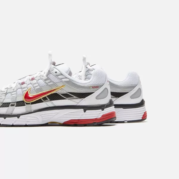 P-6000 | Nike Flash Sale