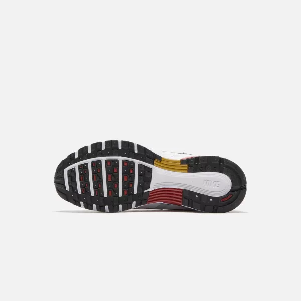 P-6000 | Nike Flash Sale
