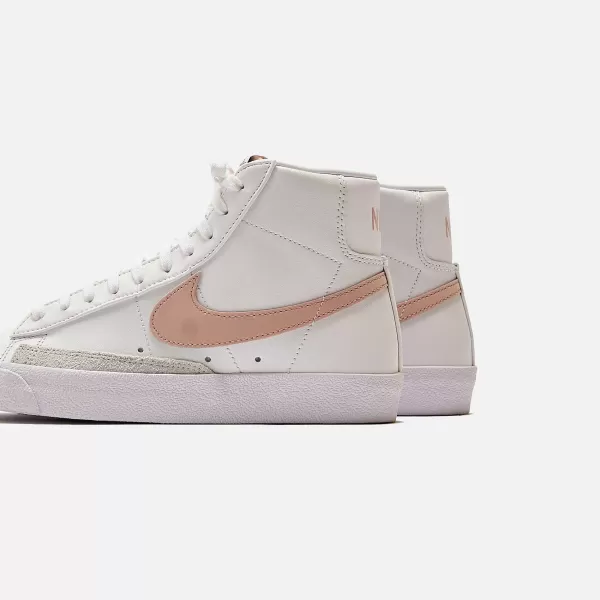 Wmns Blazer Mid `77 | Nike Fashion