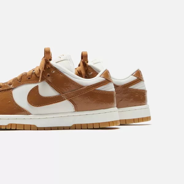 Wmns Dunk Low Lx | Nike Fashion