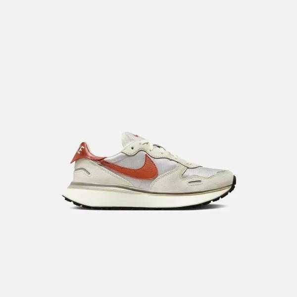 Wmns Phoenix Waffle | Nike Store