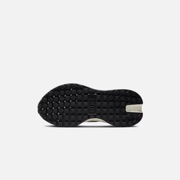 Wmns Phoenix Waffle | Nike New